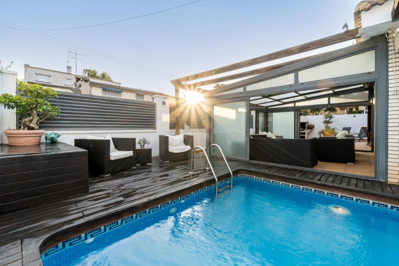 "Charm & Cozy 4Br - 3Ba With Pool & Barbecue" Villa Cambrils Exterior photo
