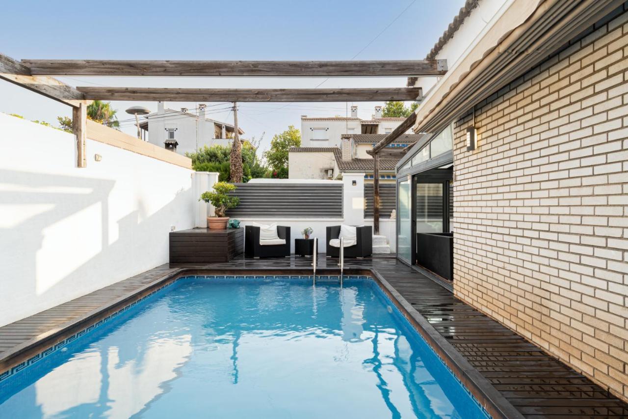 "Charm & Cozy 4Br - 3Ba With Pool & Barbecue" Villa Cambrils Exterior photo